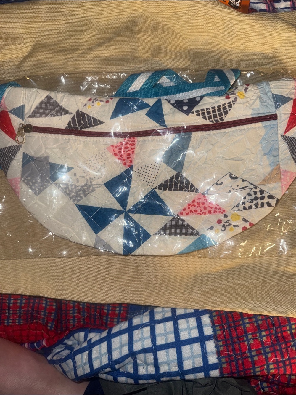 Quilted Geo Print Crossbody Pouch in Navy, Pink & White